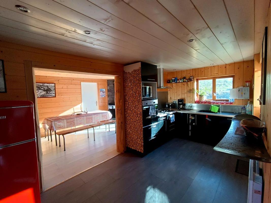 Le Panoramique Villa Campan Luaran gambar